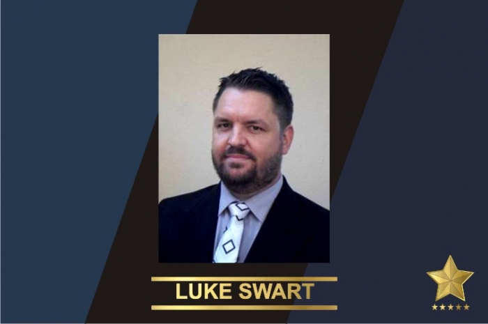 Luke Swart